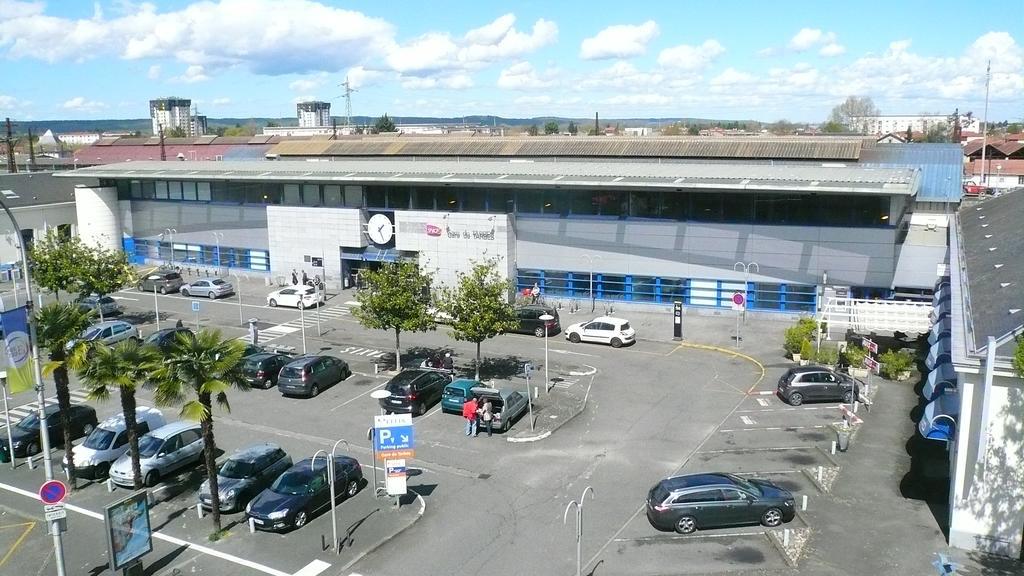 Hôtel L'Européen Tarbes Exterior foto